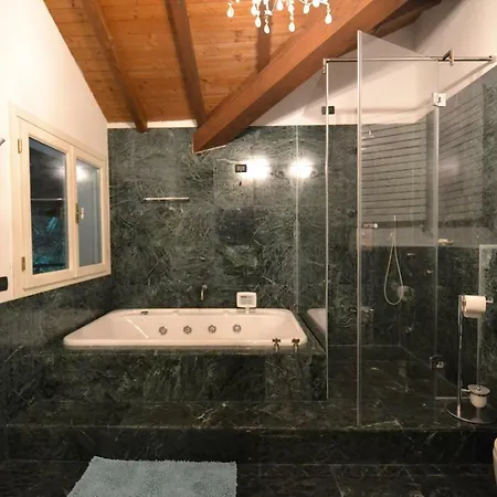 Rina Villa Porto Ceresio