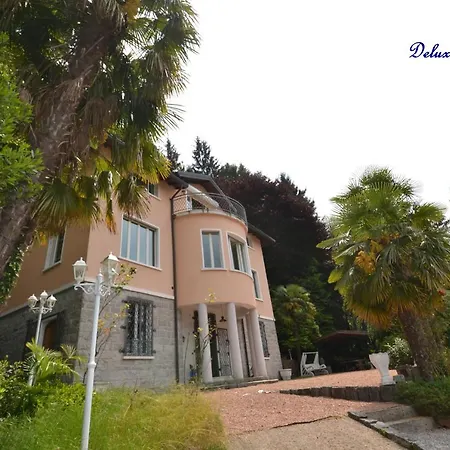 Villa Rina Deluxe And Porto Ceresio