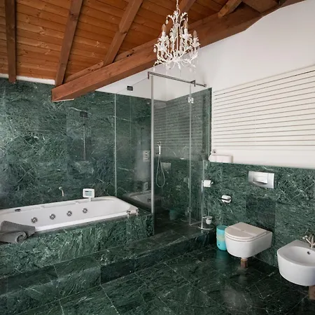 Villa Rina Deluxe And Porto Ceresio
